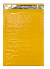 Load image into Gallery viewer, Bodycard Self Sealing Colored Poly Bubble Mailers - Envelopes 6.25" x 9.25"